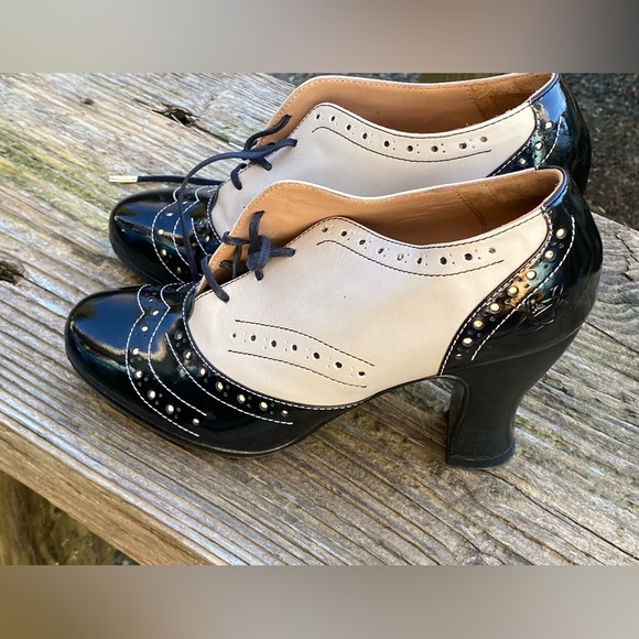 John Fluevog Shoes - John Fluevog Miracles Heal Size 7